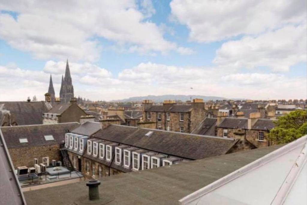 Looking towards Corstorphine