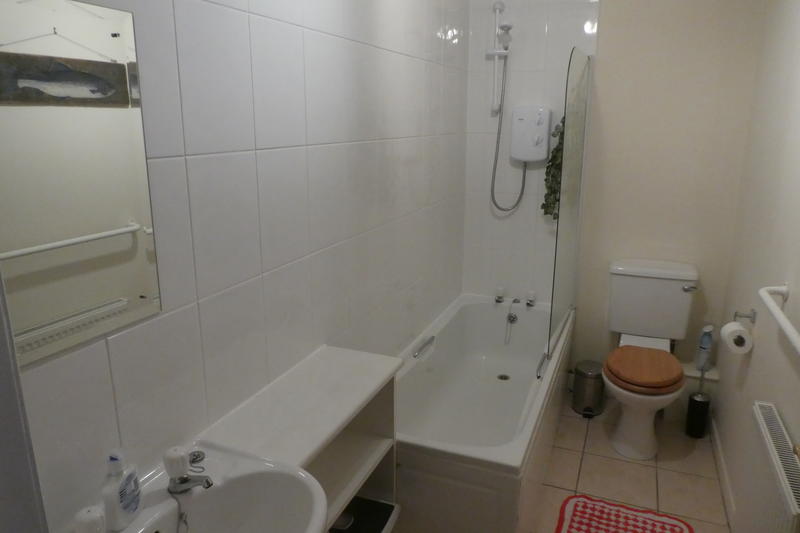 Main bathroom