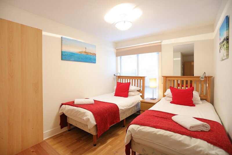 Twin Bedroom
