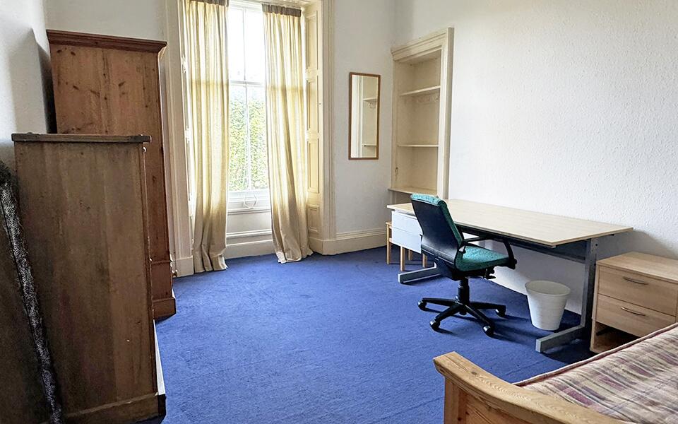 Bedroom (between tenancies)