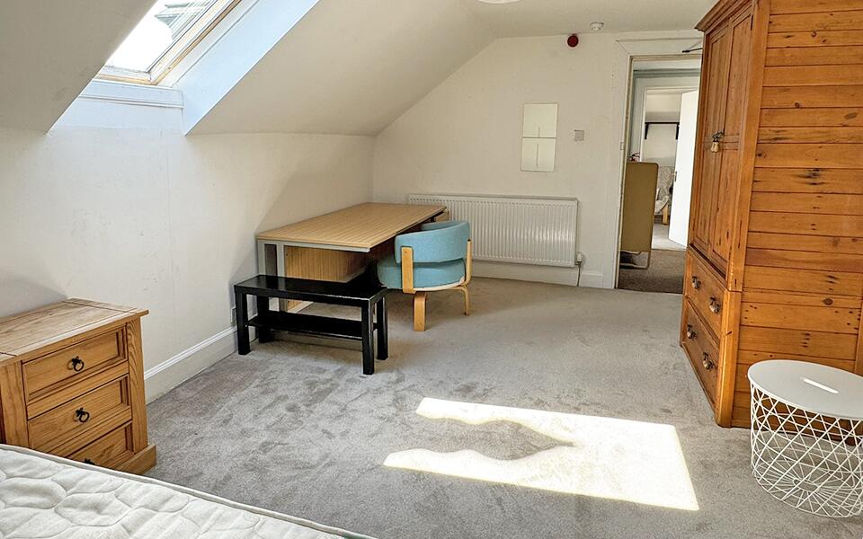 Bedroom (between tenancies)