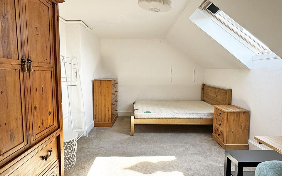 Bedroom (between tenancies)