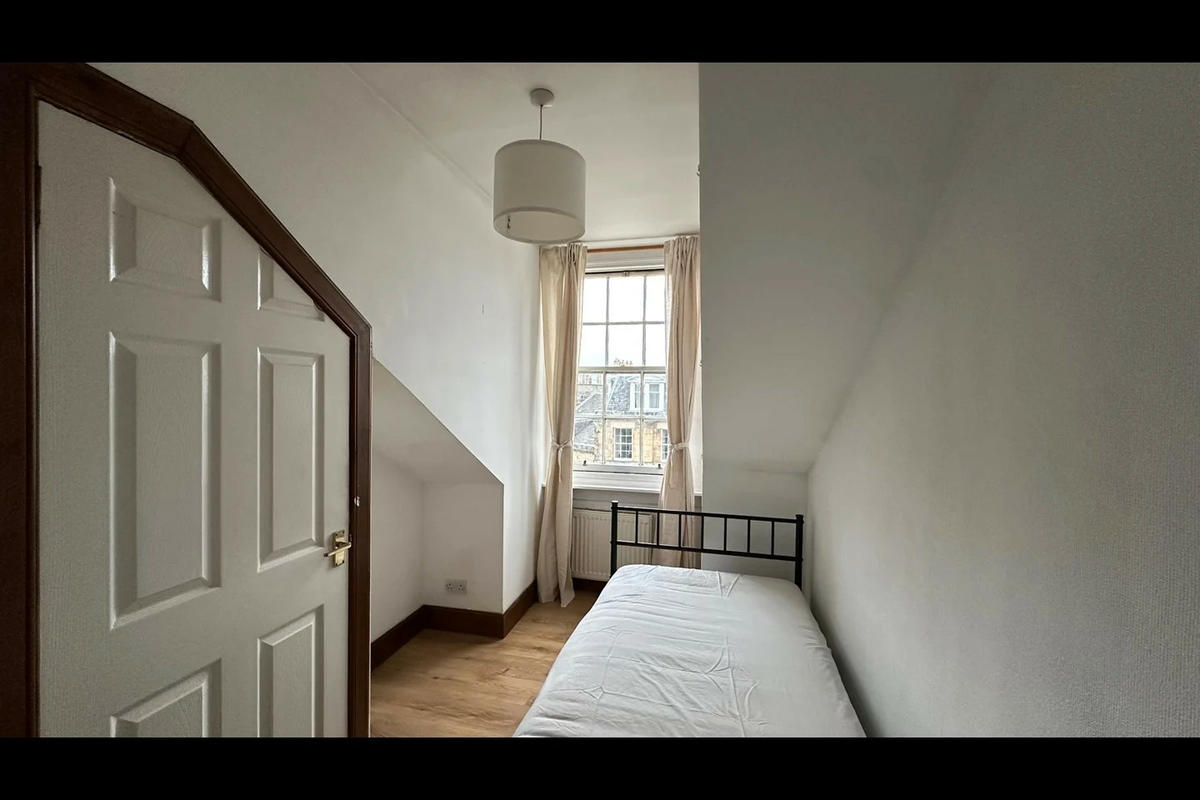 Single Bedroom