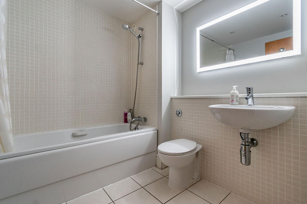 Ensuite bathroom