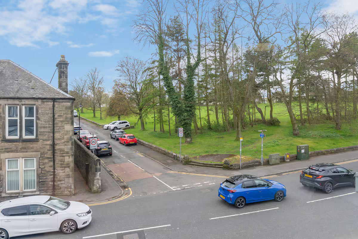 Appin Crescent