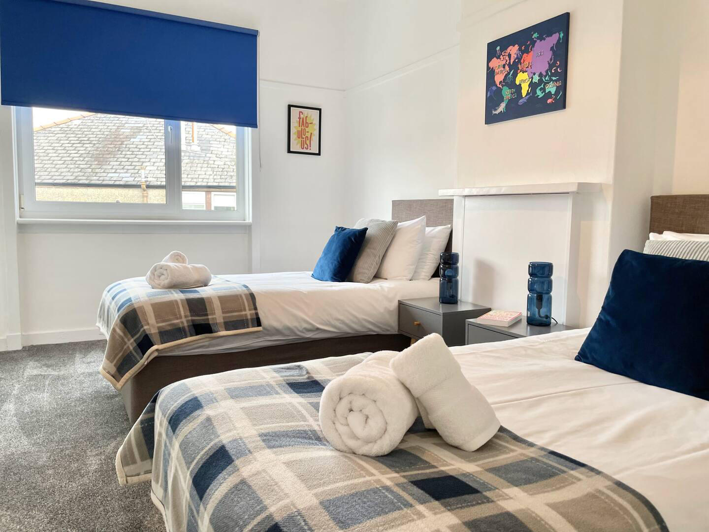 Twin bedroom
