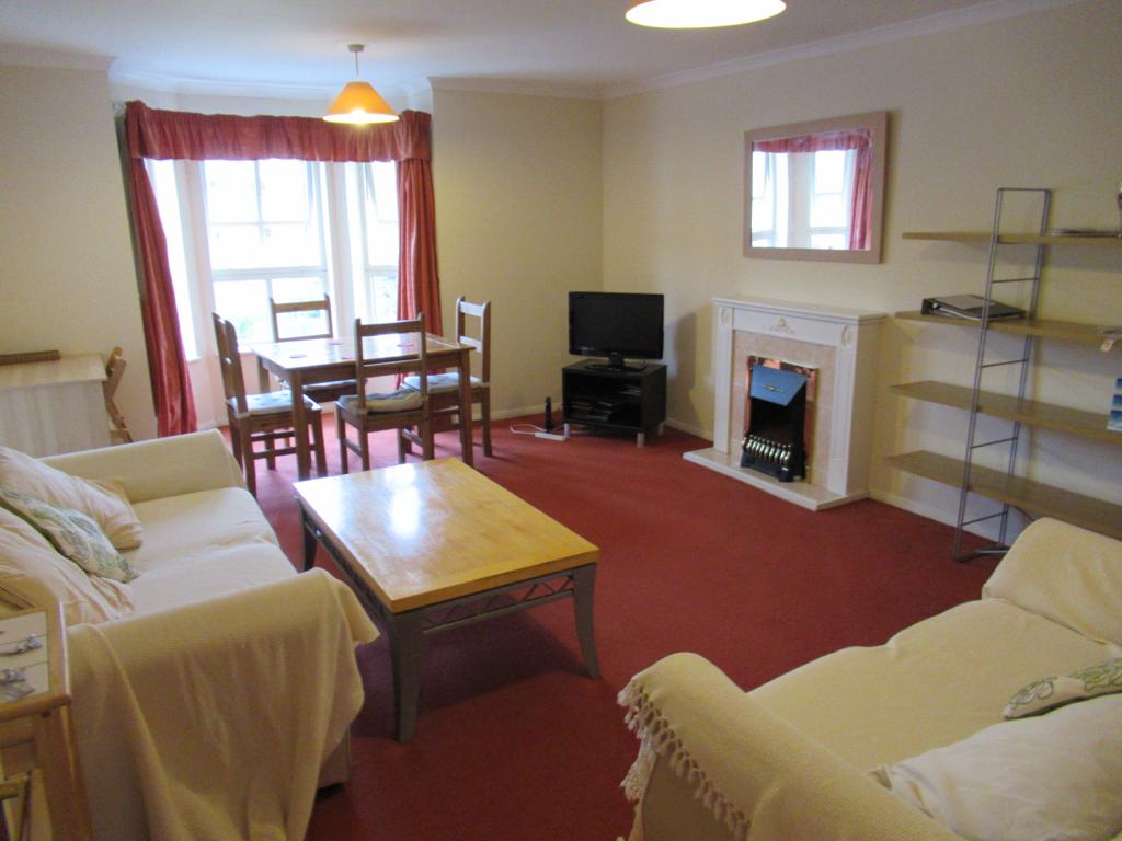 Living Room / Dining Area