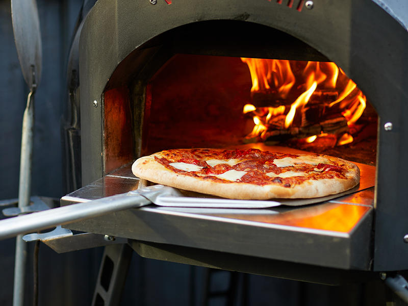 Pizza oven