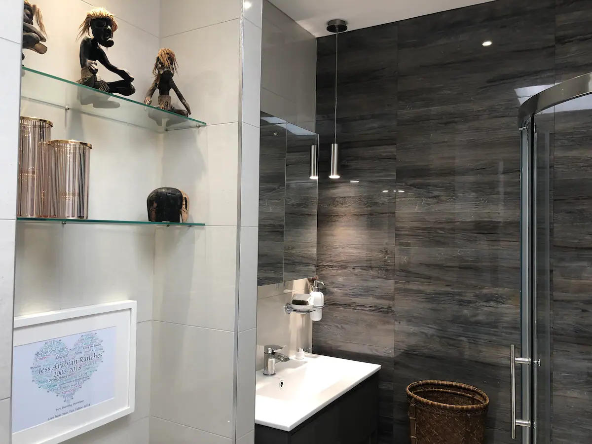  family bath and shower room