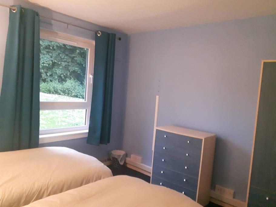 Twin Bedroom
