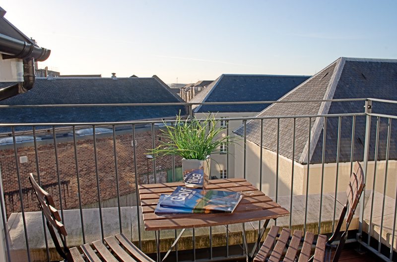 Roof terrace