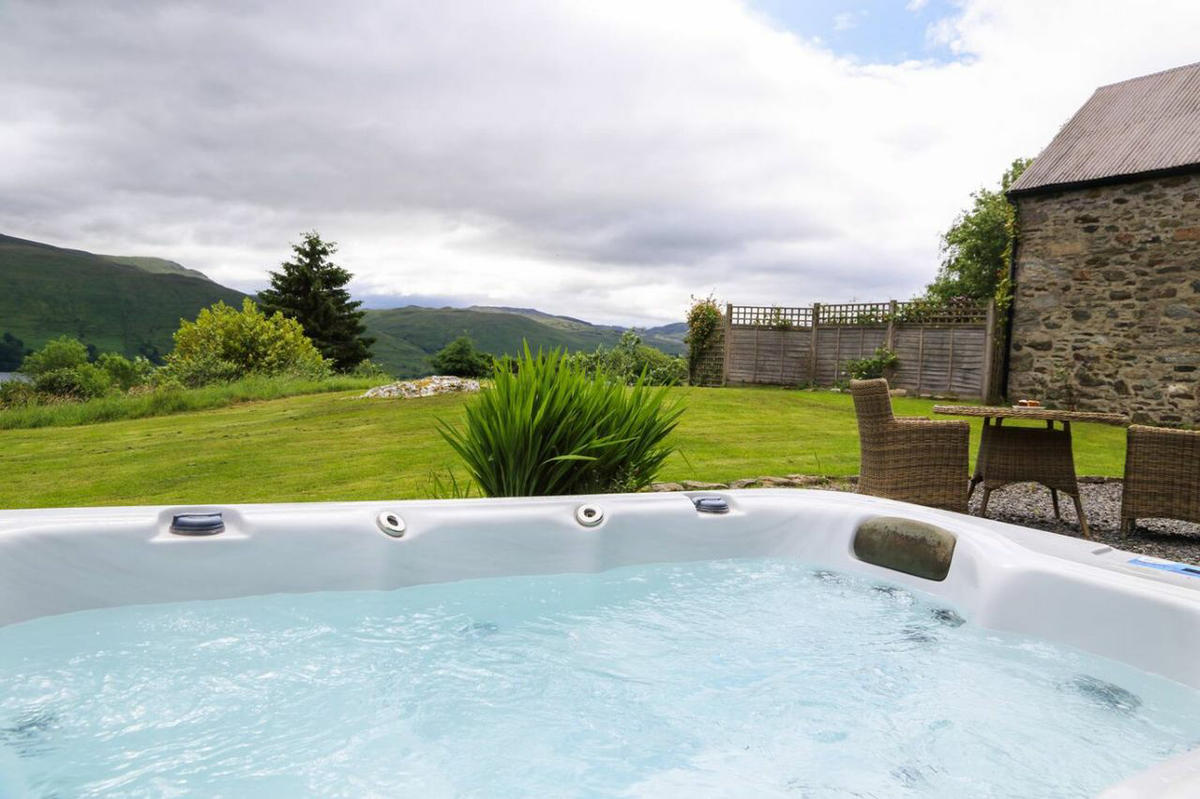 Hot tub