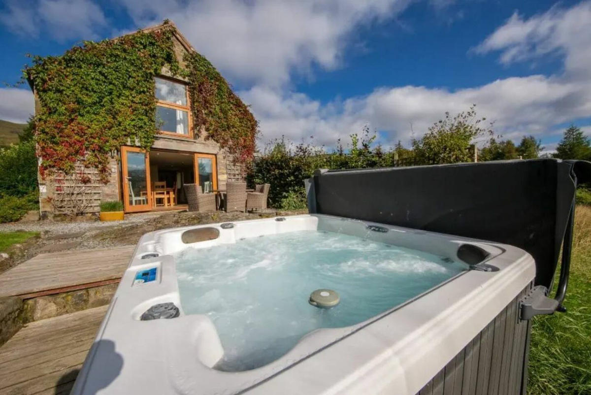 Hot tub