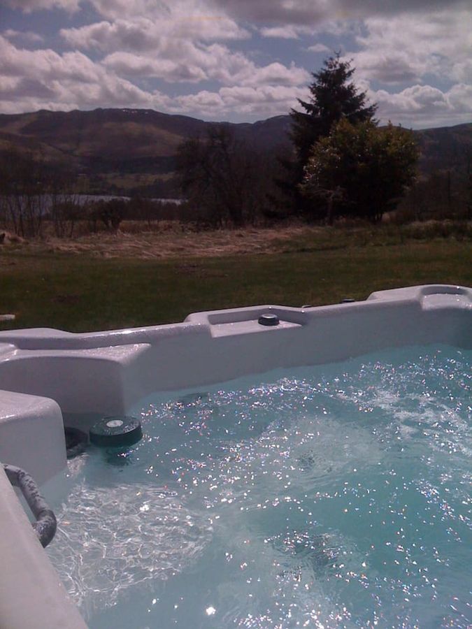 Hot tub