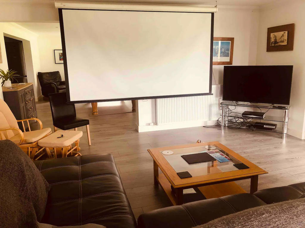 Living area - projector screen