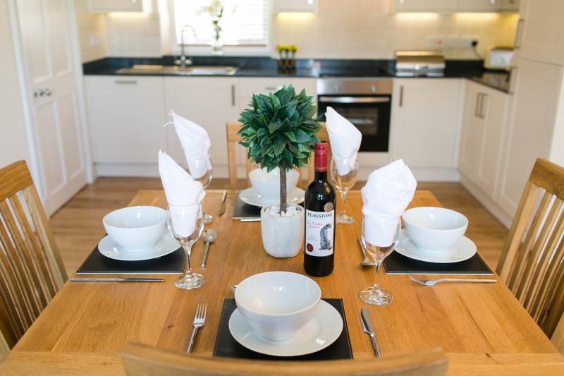 Spacious dining kitchen