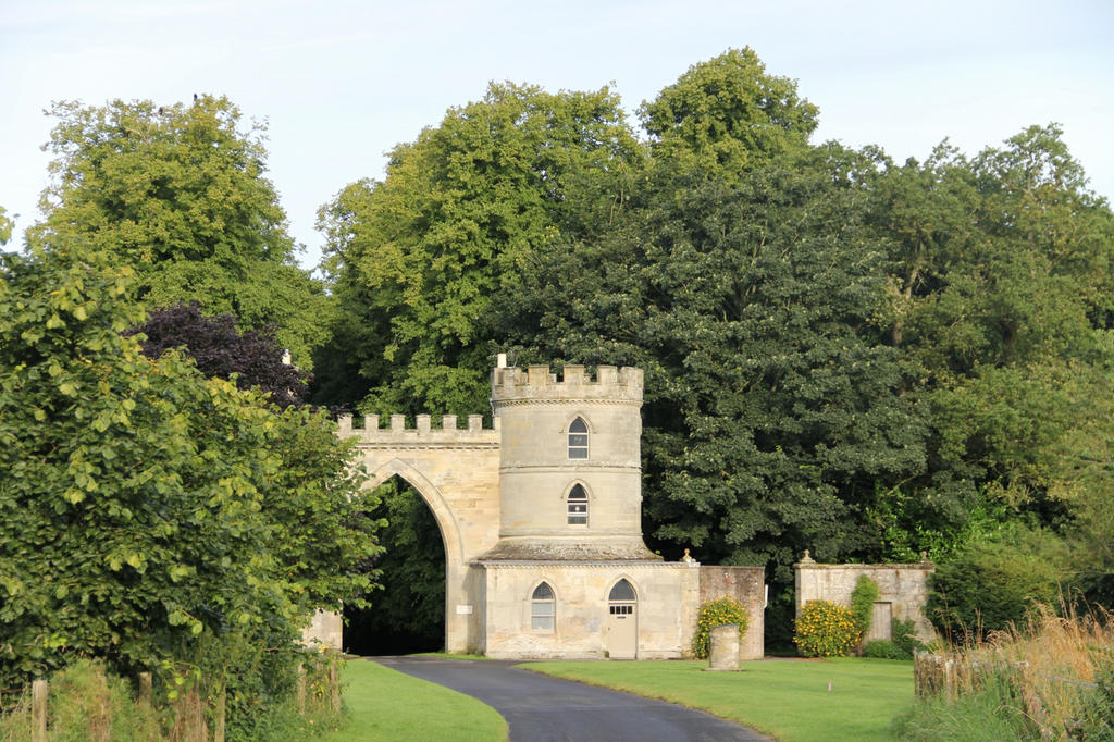 Pavilion lodge