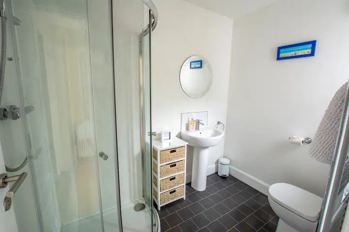 Recently refurbished bathroom, including power shower with bucket head & detachable head