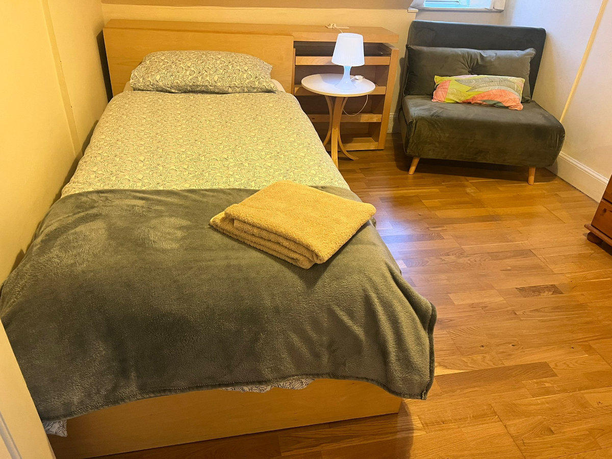 Bedroom 4 (single or twin)