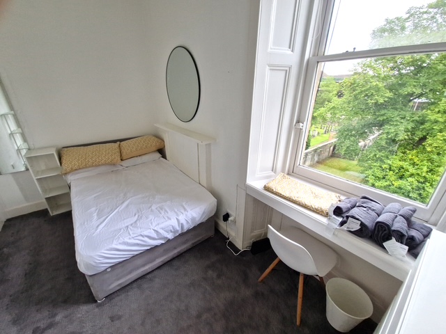 Double bedroom