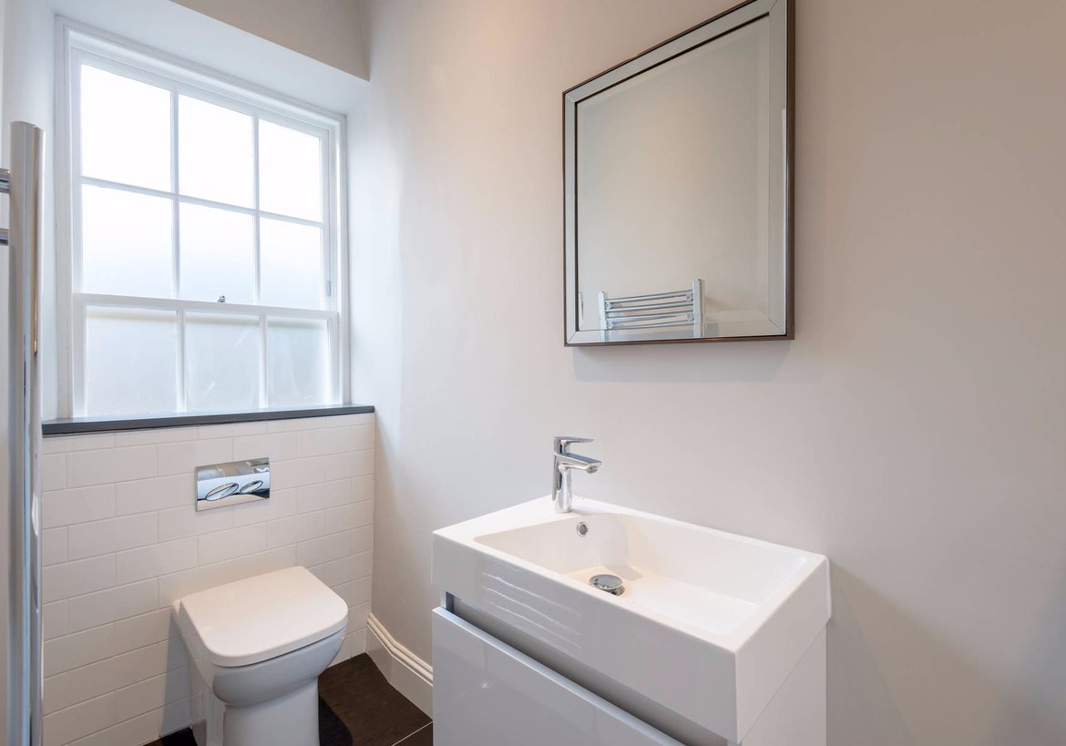 En-suite bathroom
