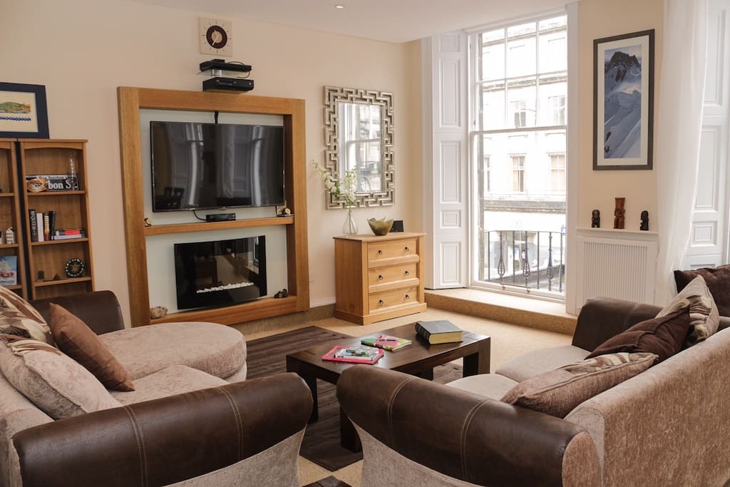 Living Room & Dining Area